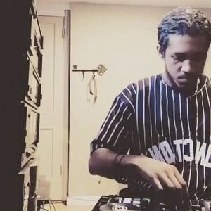 Meet your Posher, Lou